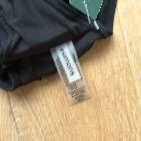 Black bikini top - Picture 3 of 4